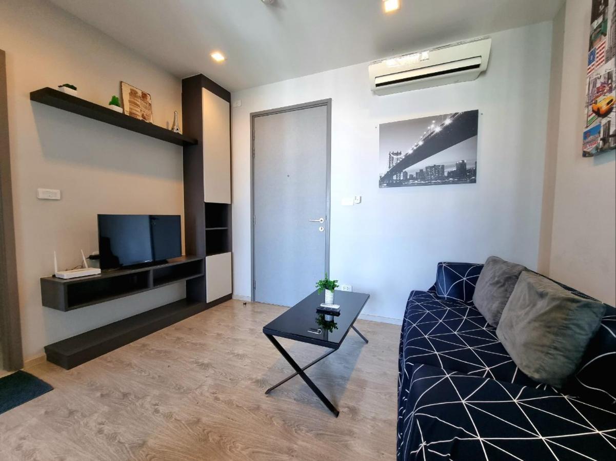 The Base Condo Center Of Pattaya Rooftop Swimming Pool Exteriör bild