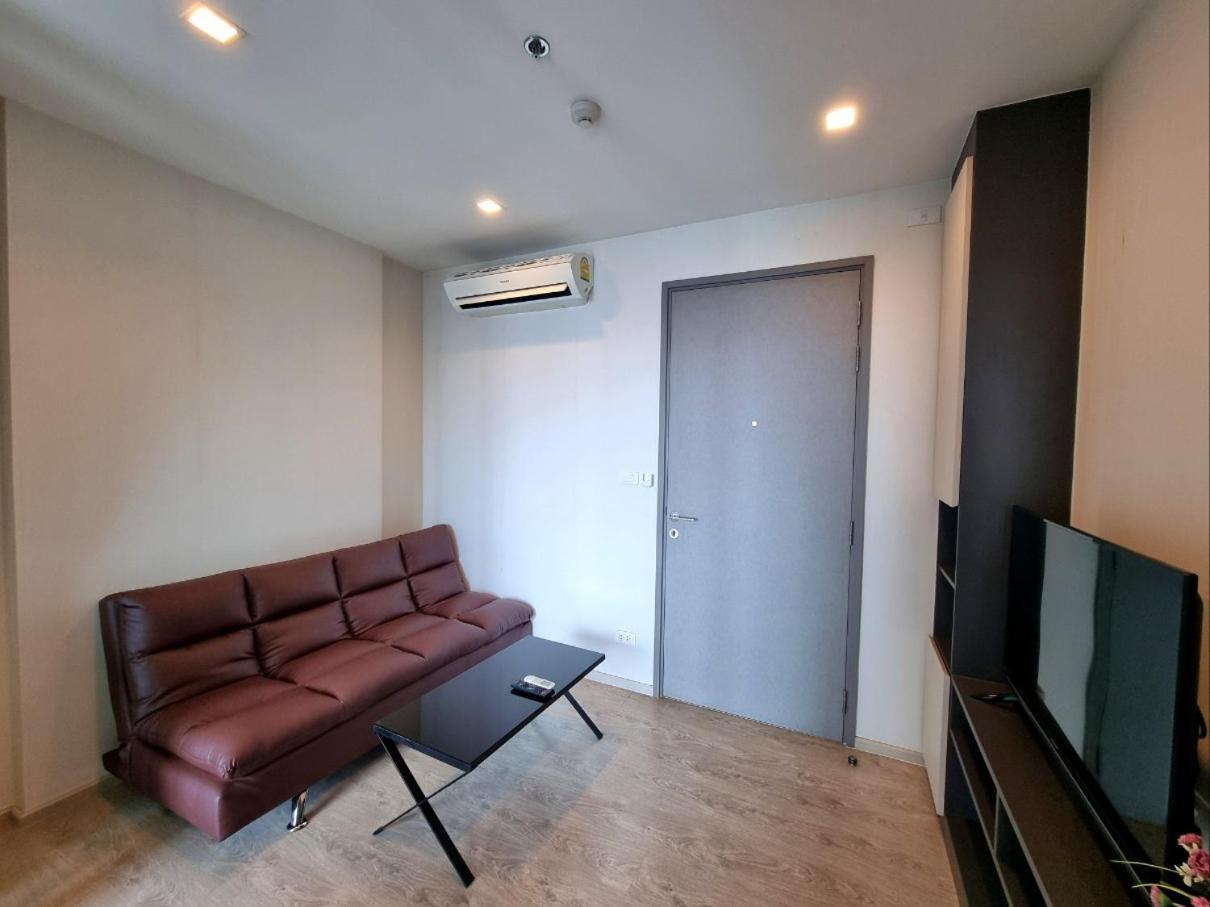 The Base Condo Center Of Pattaya Rooftop Swimming Pool Exteriör bild