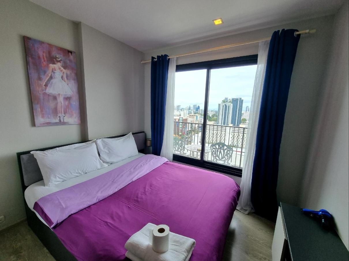 The Base Condo Center Of Pattaya Rooftop Swimming Pool Exteriör bild